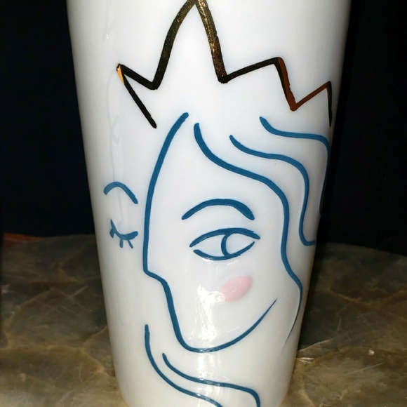 Starbucks | 2 tall coffee mugs. - Picture 7 of 8